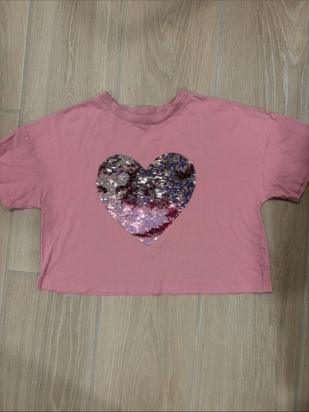 Gap Kids Girls Pink Sequin Heart Crop Tee